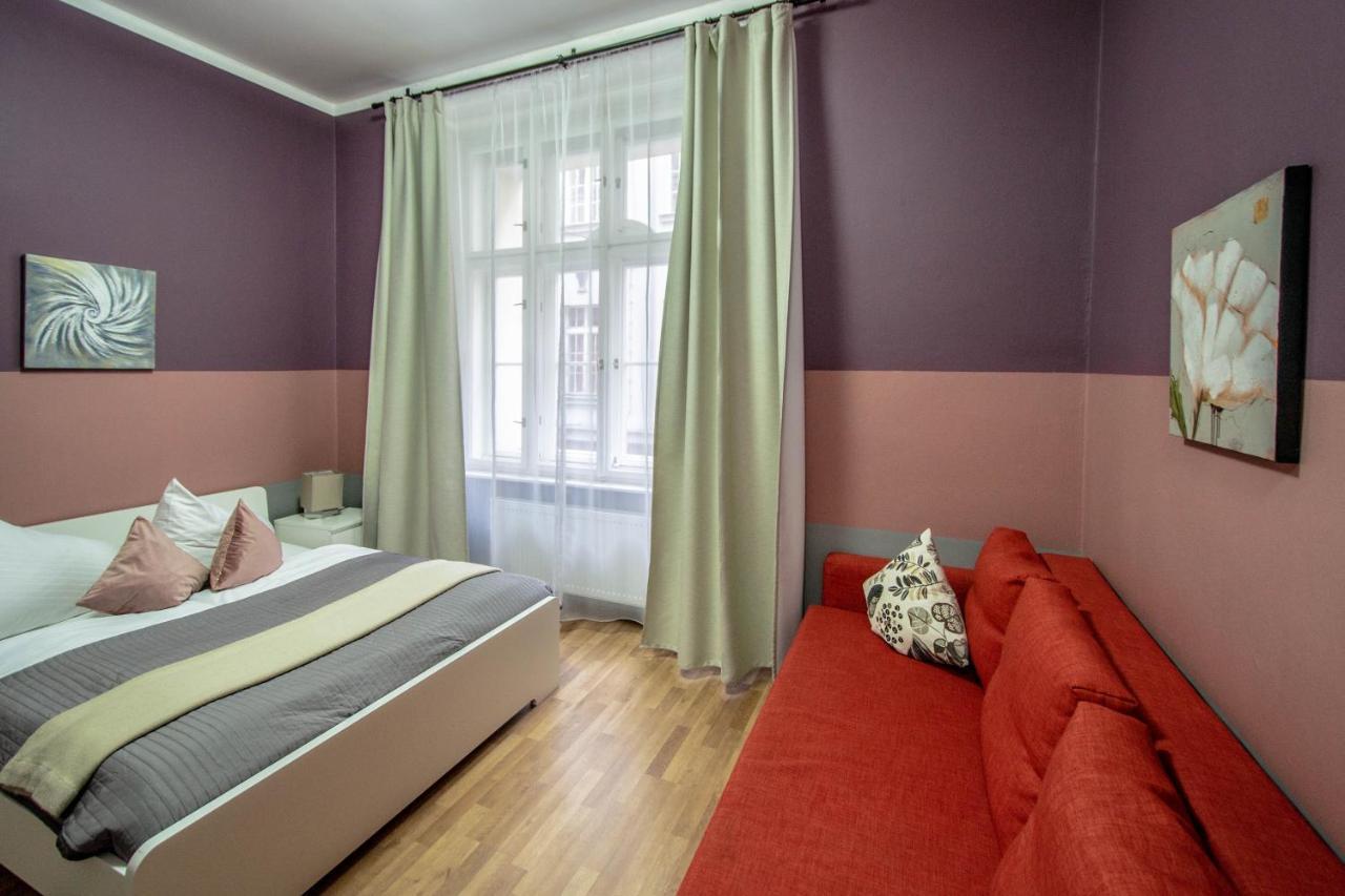 Ruzova By Ruterra Apartment Prag